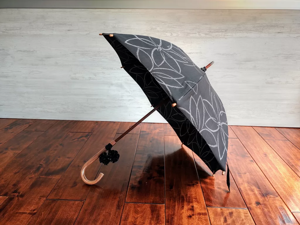 泥大島紬の日傘