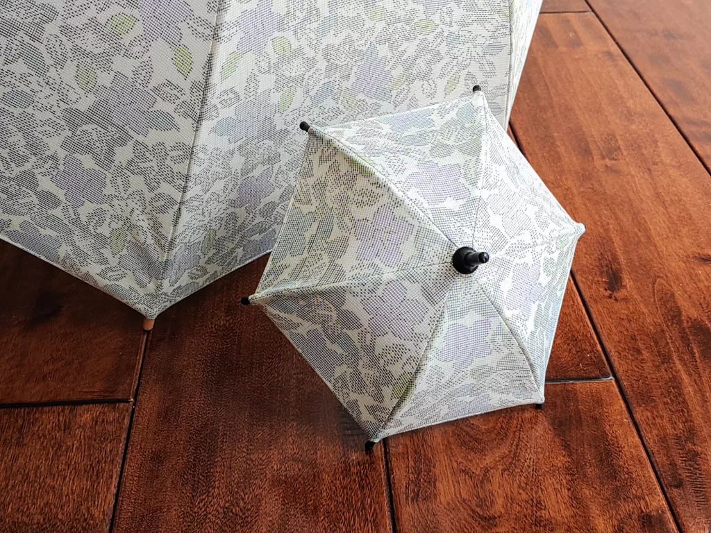 白大島紬のミニチュア傘