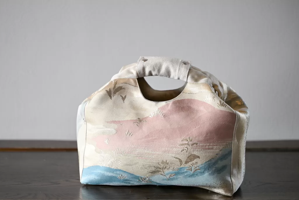 帯リメイクバッグ