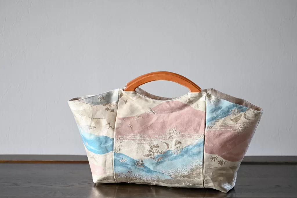 帯リメイクバッグ